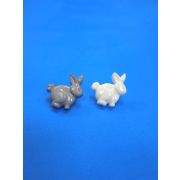 Пуговицы1243 - 16*15 мм.заяц белый, серый