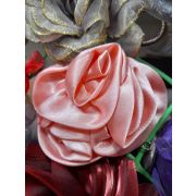 Розочка-брошь атласная 8см. розовая