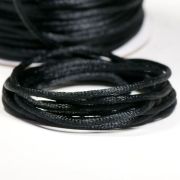 Шнур атласный черный 1,5мм.