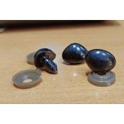 01.04 Нос треугольный 13*17мм. черный винт с заглушкой