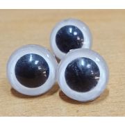 01.15. Глаза 18мм. со зрачком винт с заглушкой