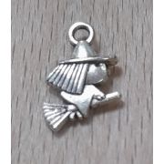 02.15 Подвеска «Ведьма на метле» никель