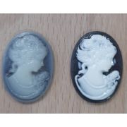 02.19 Кабошон овал 18* 25мм.рисунок «Дама»