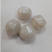 Бусина круглая на 6 граней  акрил 15мм.