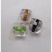 Бусина кубик 15мм. прозрачный отверстие окрашено акрил