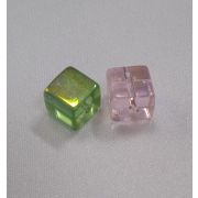 Бусина стеклянная кубик 8*8мм