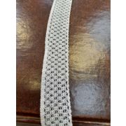 Лента плетеная отделочная 20мм. белая