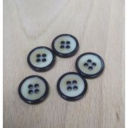 Пуговицы 697 15мм черное с бежевым