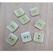 Пуговицы 392 8мм св.коричневый