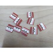 Пуговицы 483 11мм красно-белый