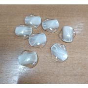 Пуговицы 485 20*23мм бежевый